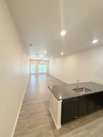 9707 Saratoga Avenue, A, Lubbock, TX 79424