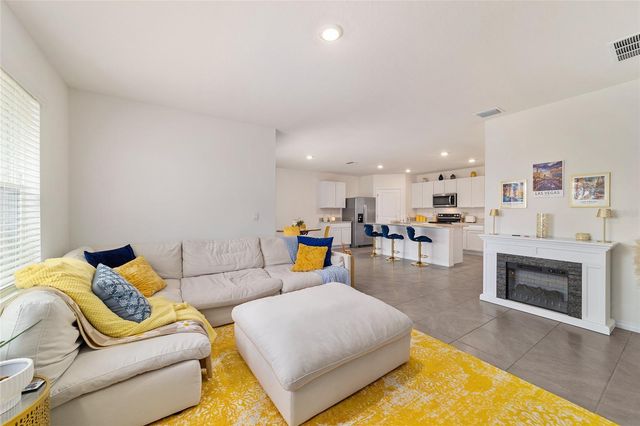 227 HICKORY COURSE, Ocala, FL 34472