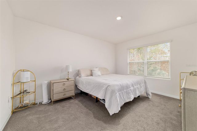 227 HICKORY COURSE, Ocala, FL 34472