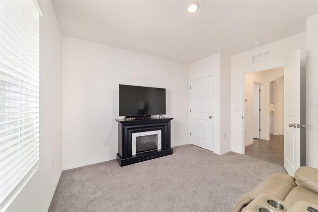 227 HICKORY COURSE, Ocala, FL 34472