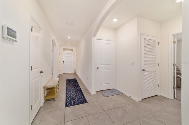 227 HICKORY COURSE, Ocala, FL 34472