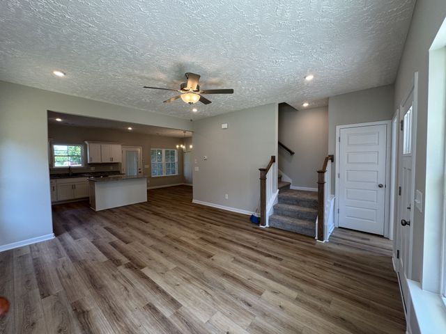 47 Laurel View St, Manchester, TN 37355