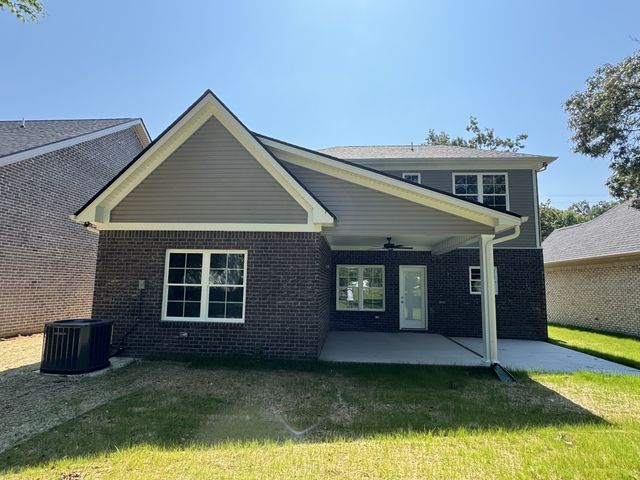 47 Laurel View St, Manchester, TN 37355