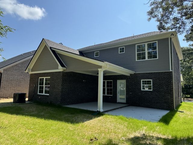 47 Laurel View St, Manchester, TN 37355