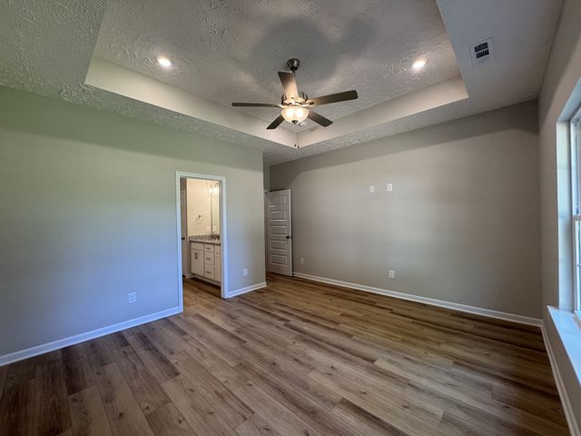 47 Laurel View St, Manchester, TN 37355