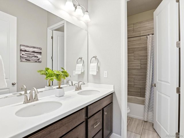22628 E Tufts Avenue, Aurora, CO 80015