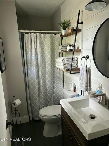 334 E Donaldson Drive, Morristown, TN 37814