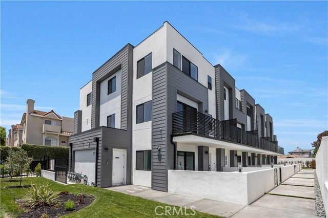 1715 W 149th Street B, Gardena, CA 90247