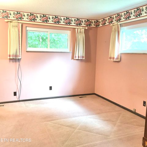 3505 Hackworth Rd, Knoxville, TN 37931