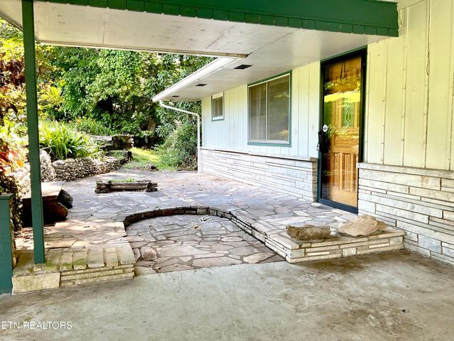 3505 Hackworth Rd, Knoxville, TN 37931