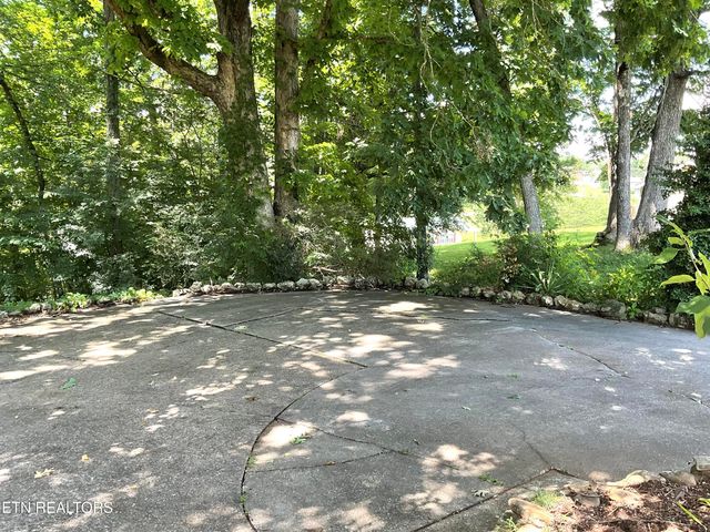 3505 Hackworth Rd, Knoxville, TN 37931