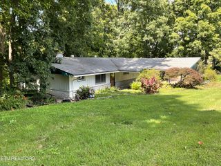 3505 Hackworth Rd, Knoxville, TN 37931