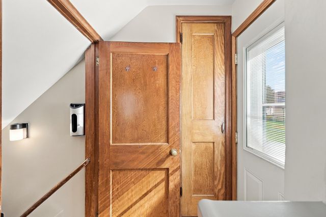 5242 Irving Avenue N, Minneapolis, MN 55430