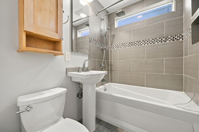 5242 Irving Avenue N, Minneapolis, MN 55430