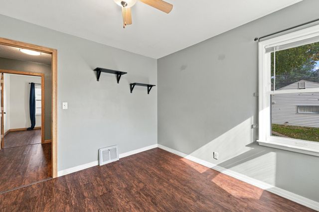 5242 Irving Avenue N, Minneapolis, MN 55430