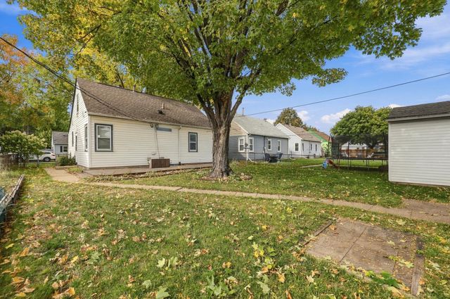 5242 Irving Avenue N, Minneapolis, MN 55430