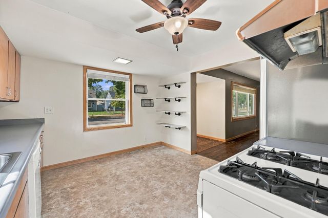 5242 Irving Avenue N, Minneapolis, MN 55430