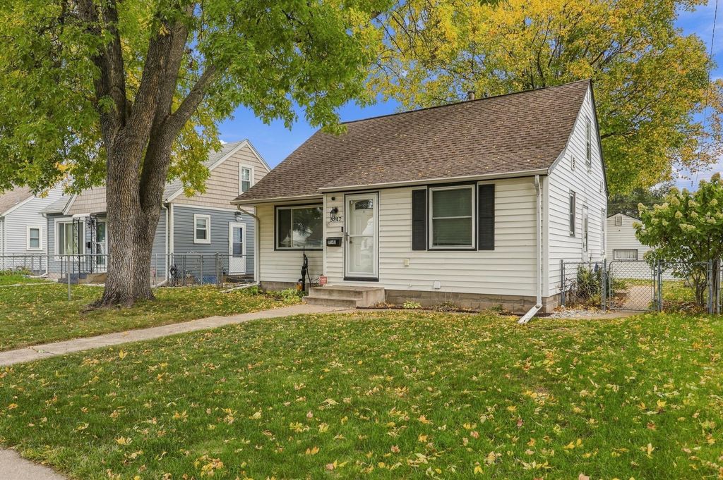 5242 Irving Avenue N, Minneapolis, MN 55430 — exterior