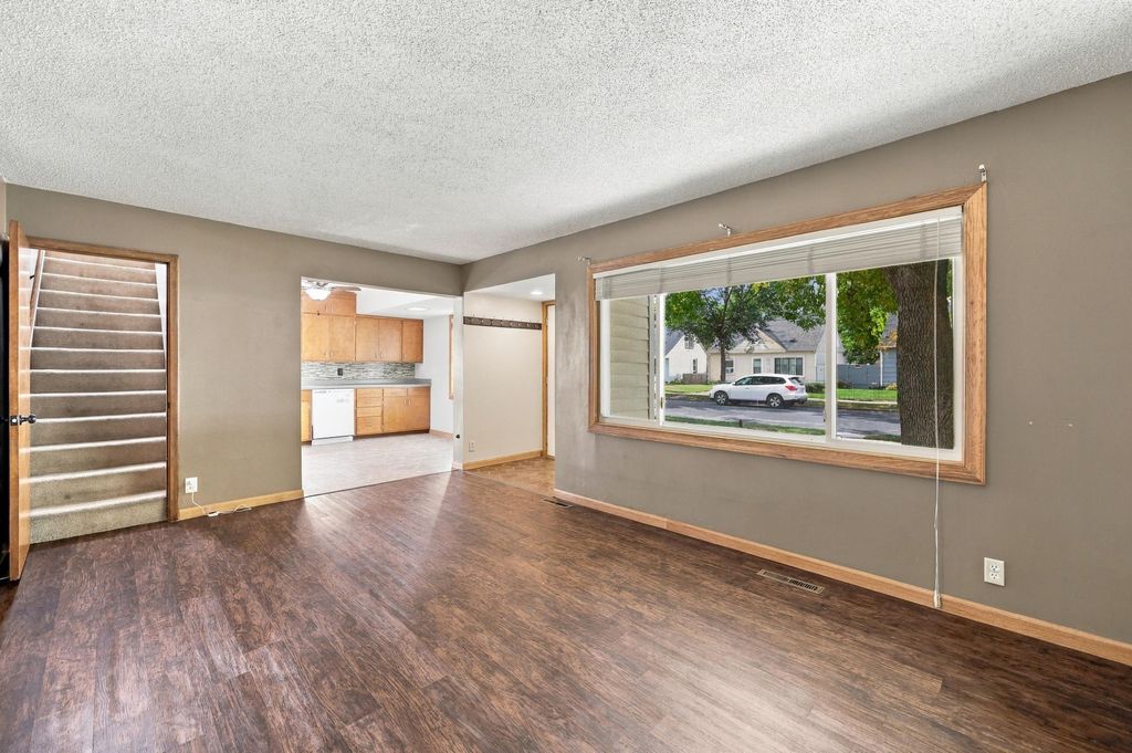 5242 Irving Avenue N, Minneapolis, MN 55430 — photo 5