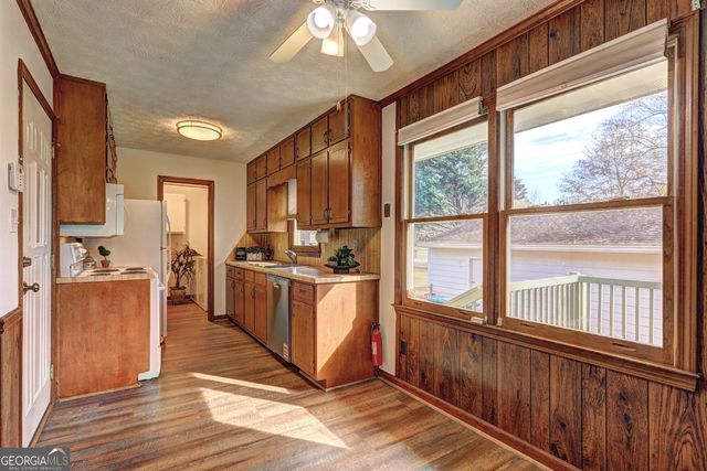 2896 Ripple Court, Snellville, GA 30078