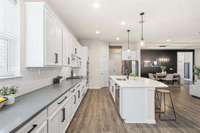 113 Rose Heath LN, Liberty Hill, TX 78642