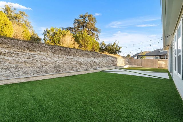 113 Rose Heath LN, Liberty Hill, TX 78642