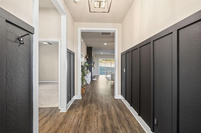 113 Rose Heath LN, Liberty Hill, TX 78642