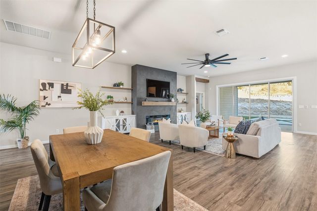 113 Rose Heath LN, Liberty Hill, TX 78642