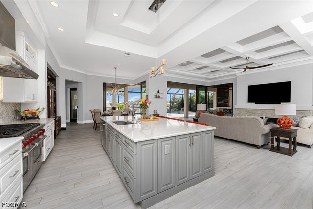 265 Severin RD SE, Port Charlotte, FL 33952