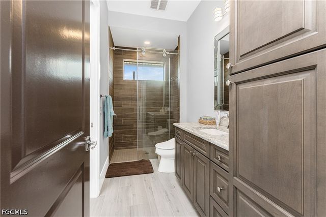265 Severin RD SE, Port Charlotte, FL 33952