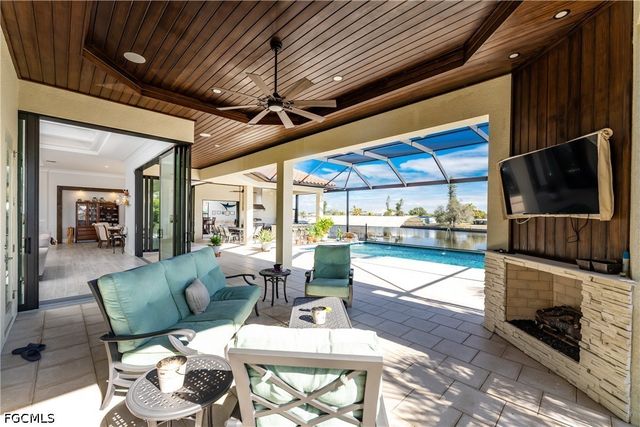 265 Severin RD SE, Port Charlotte, FL 33952