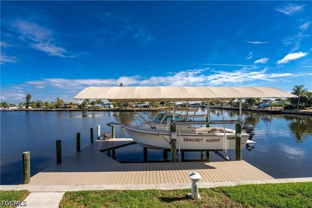265 Severin RD SE, Port Charlotte, FL 33952