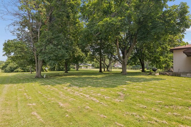 4415 Yender Avenue, Lisle, IL 60532
