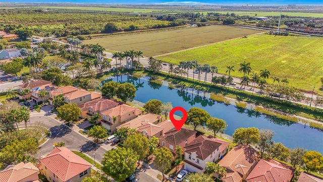 3736 NE 9 CT, Homestead, FL 33033