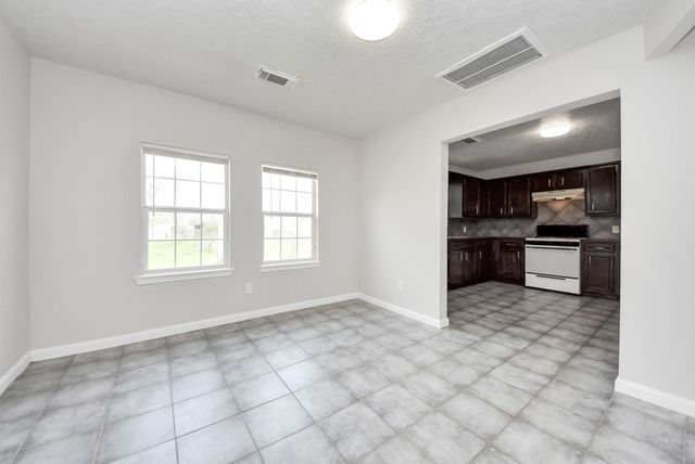 9413 Arden Court, Houston, TX 77033