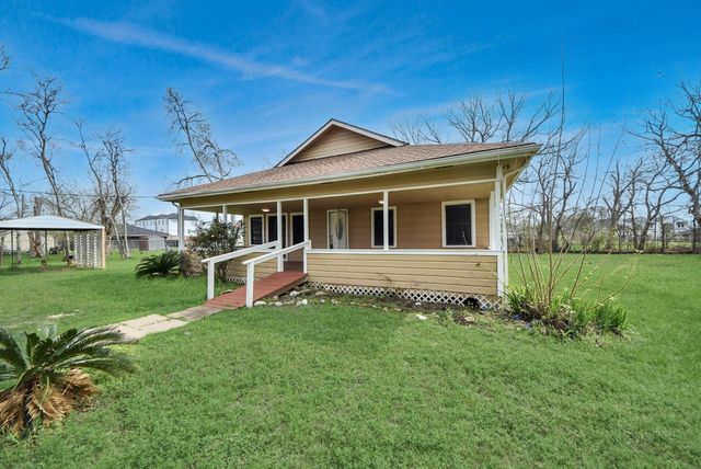 9413 Arden Court, Houston, TX 77033