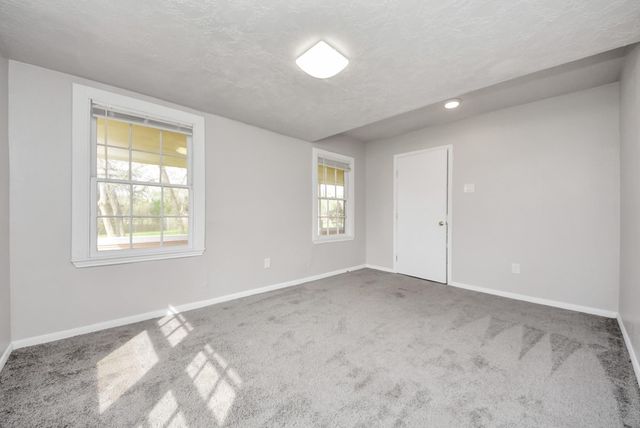 9413 Arden Court, Houston, TX 77033