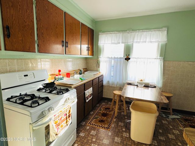 4325 Douglas Road, Toledo, OH 43613