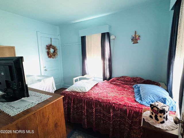 4325 Douglas Road, Toledo, OH 43613