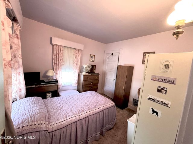 4325 Douglas Road, Toledo, OH 43613