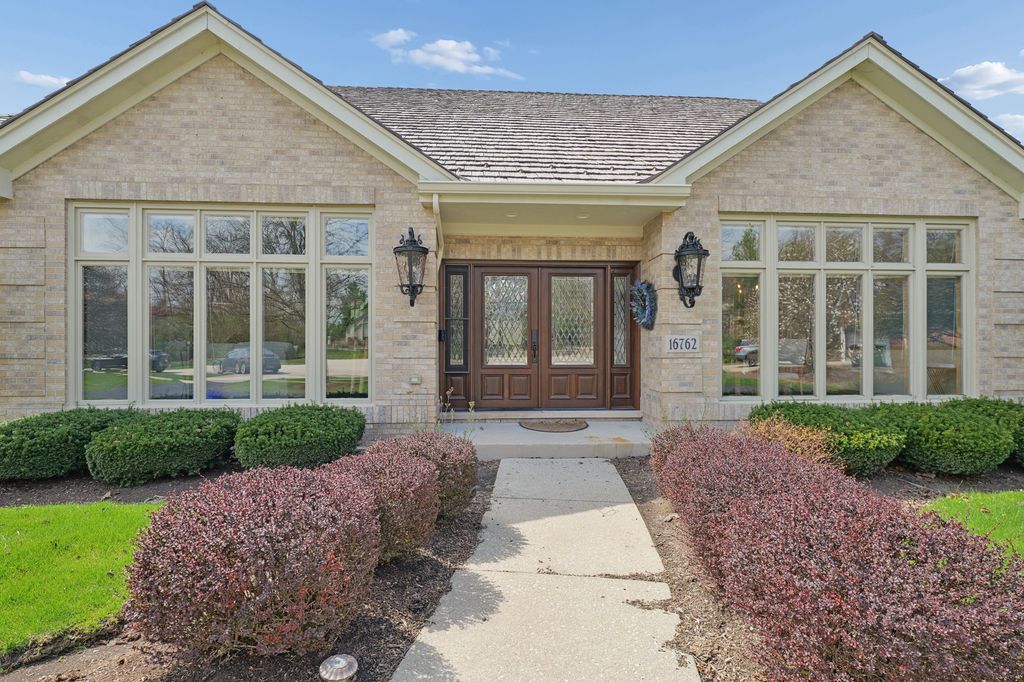 16762 S Deer Path Drive, Homer Glen, IL 60491 — exterior