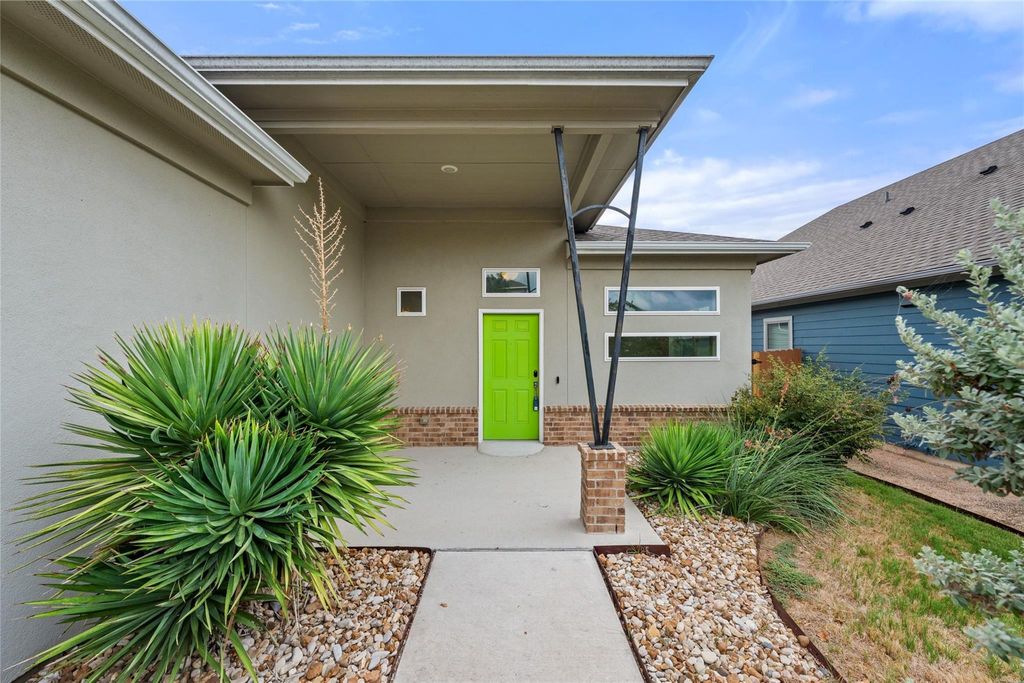 9941 Comely BND, Manor, TX 78653
