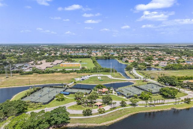 10852 LA SALINAS Circle, Boca Raton, FL 33428