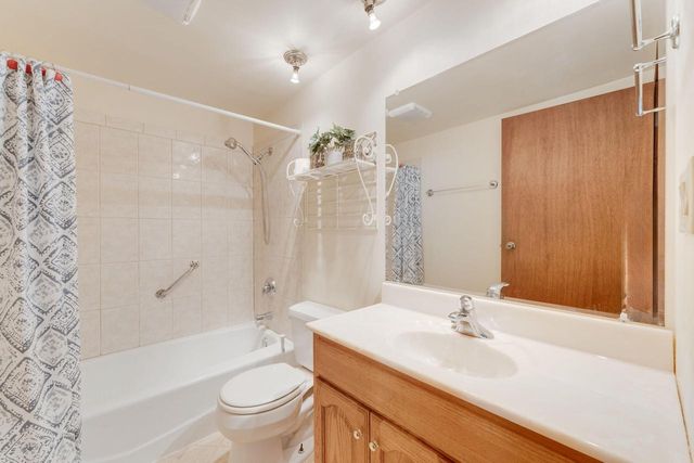 3105 S 23rd STREET, Milwaukee, WI 53215