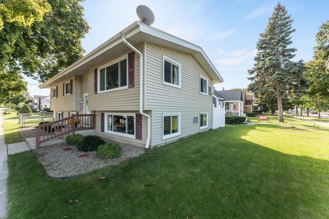 3105 S 23rd STREET, Milwaukee, WI 53215