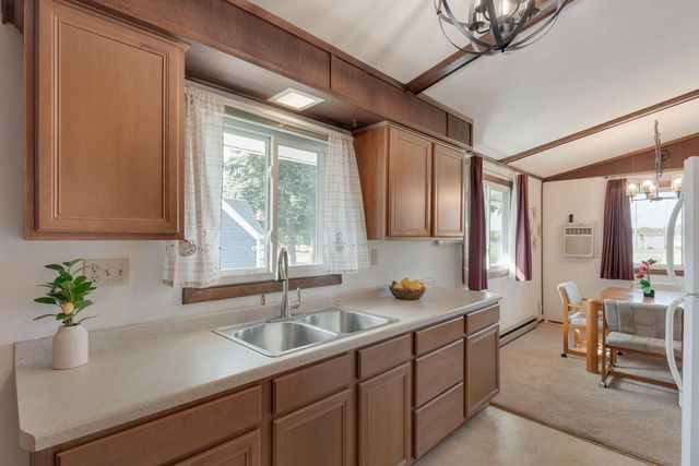 3105 S 23rd STREET, Milwaukee, WI 53215