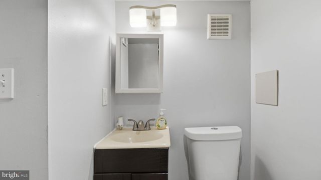 211 FAGLEY ST, Baltimore, MD 21224