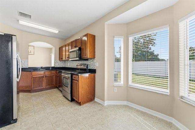 10238 PERTHSHIRE CIRCLE, Land O Lakes, FL 34638