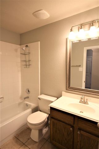 4614 Brazos Bend Drive, Pearland, TX 77584