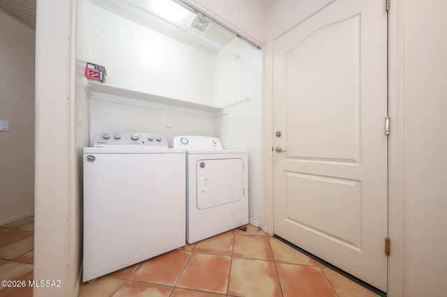 7384 E Placita Positivo, Tucson, AZ 85715